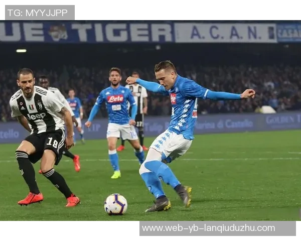 那不勒斯总监谈卢卡转会可能性称球队已有合适中锋人选