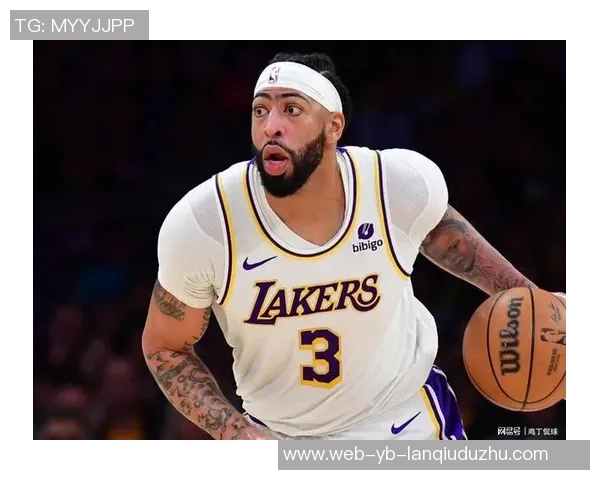 阿里纳斯谈湖人重回浓眉的可能性称这符合他们的风格